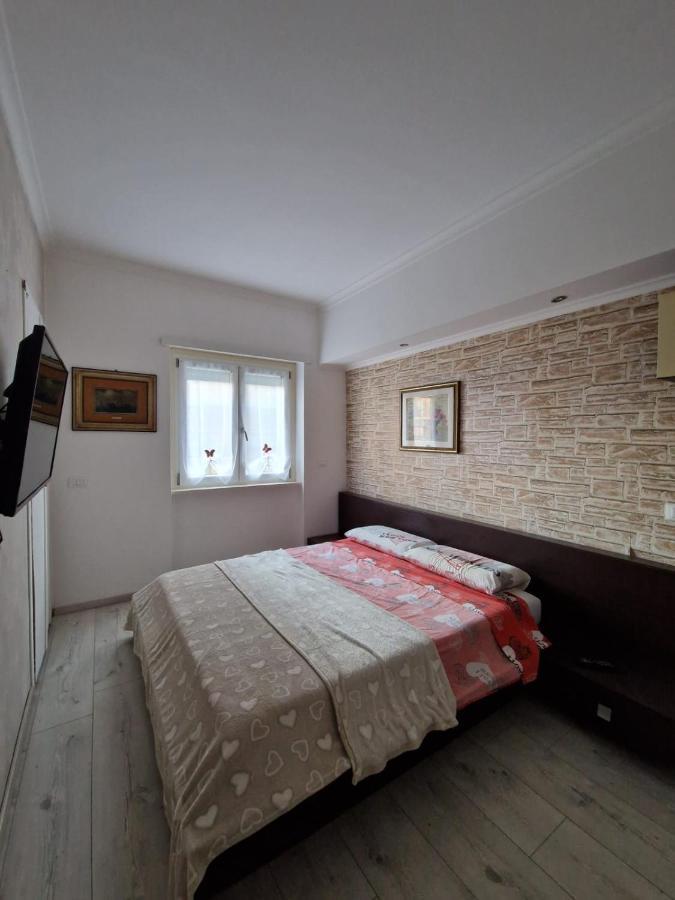 Ferienwohnung Casa Altomare Ladispoli Exterior foto